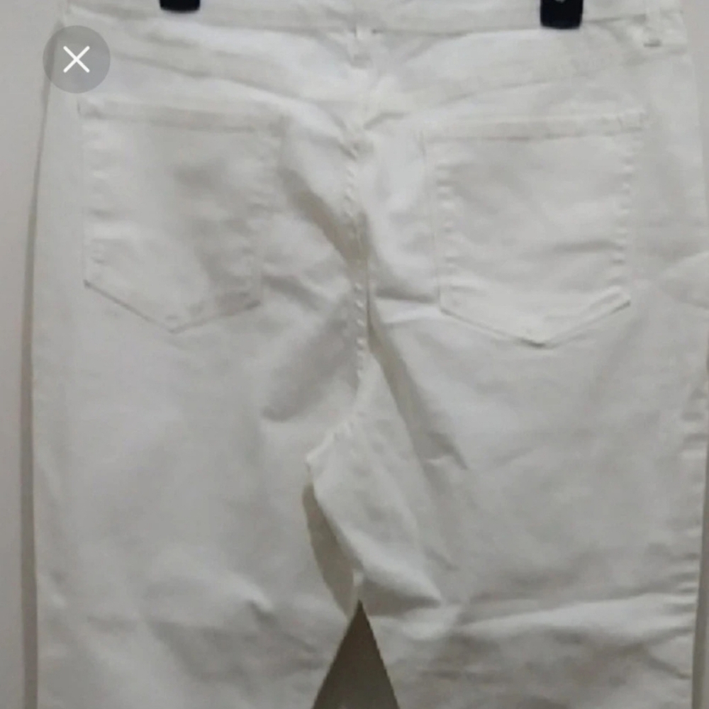 Nine West Women's White Slim Fit Cropped Jeans - Picture 2 of 8